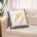 Dettaglio cuscino divano in morbido peluche corto, piuma dorata di lusso europeo. - 45*45cm / Piume d'Oro (Senza Anima)