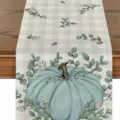 Runner da tavola autunnale del Ringraziamento con zucca blu e foglie di eucalipto. - 33*120 / Zucca Blu