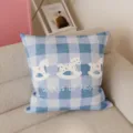 Cuscino decorativo a quadri blu e bianchi con motivi a dondolo per divano accogliente in soggiorno. - 45CMx45CM [Solo federa] / Quadri Blu Cavallo a Dondolo