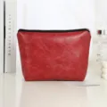 Borsa cosmetica in pelle PU rossa con cerniera nera, custodia portatile per il trucco. - 25*17cm / Rosso
