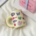 Tasse à café en céramique jaune rétro avec poignée épaisse et design autocollant esthétique - 101-200ml / Cœur Vintage