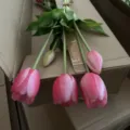 Artificial 5-head pink tulip bouquet soft touch flower for home wedding table decor. - Rose Red