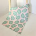 Morbido canovaccio da cucina in puro cotone stampato con motivo di foglie di monstera verdi. - 40*70cm / HX-3