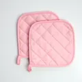 Dessus de plat matelassé rose en coton isolant thermique vue détaillée pour la cuisine. - Lot de 2 / Rose
