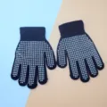 Kids knit anti-slip gloves with dot grip for outdoor activities, sports and gardening work. - One Size (4-9 Years) / Navy Blue