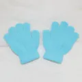 Gants tricotés chauds pour enfants, couleur bleu clair, doux et confortables pour porter. - Petit (2-4 ans) / Bleu