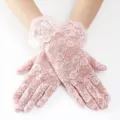 Women pink lace sun protection gloves, UV proof thin mesh gloves for driving, wedding. - One Size / Pink