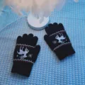 Gants tricotés d'hiver chauds pour enfants avec motif de cerf mignon et doublure. - 5-12 Ans / Noir
