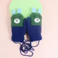 Mignons mitaines tricotées d'hiver pour enfants avec cordon, gants chauds et épais bébé. - 3-7 Ans / Bleu marine
