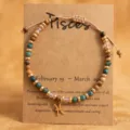 Bracelet perles en pierre naturelle signe astrologique Poissons vue de détail chic. - Poissons