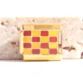 Lien de charme italien dore bijoux DIY motif damier composant interchangeable - Damier Rouge et Jaune (MK-2301)