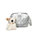 Zilveren doorgestikte crossbodytas met stijlvolle kettingriem en schattige pluche berenhanger. - Met Hanger / Zilver