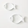 Targa murale decorativa a forma di pesce stile oceano per bar e caffe interni moderni. - Set di 2 pezzi / Bianco