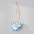 Decorazione murale con conchiglie in legno stile mediterraneo blu bianco per casa mare spiaggia. - Conchiglie Collegate