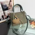 Borsa a tracolla verde in tela, elegante borsa casual con ciondolo a cuore da donna - Con Ciondolo / Verde Con Ciondolo