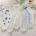 Chaussettes mi-hautes douces nœud blanc et bleu, styles d'été japonais fins et respirants. - Taille unique / Style Nœud Bleu Japonais 1-2-8-9-10