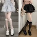 Süße Lolita Overknees Strümpfe mit zarter Spitzenborte und niedlichen Schleifenbändern. - Einheitsgröße / Kniestrümpfe / Schwarz Weiß