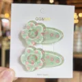 Cute green daisy hair clips for kids, sweet floral snap hairpins, lovely Korean style hair accessories. - Green