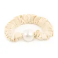 Chouchou cheveux satin et perle élégant élastique froncé accessoire coiffure chic - Crème