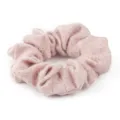 Coletero de lana vista de detalle, suave accesorio para el cabello rosa de mujer. - Rosa