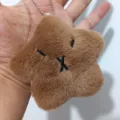 Llavero de peluche de estrella marrón lindo dibujo animado bolso colgante dije - Capybara Chirriante