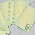 Páginas interiores de agenda de hojas sueltas verdes con graciosa ilustración de soda de melón. - M5 Melon Recambios D 15 Hojas