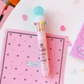 Süßer 10-Farben Kugelschreiber mehrfarbiger Regenbogen Stift Schreibwaren für Schüler Büro - Blau Mit Pompons
