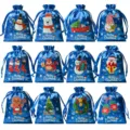Sacchetti regalo di Natale in raso blu con simpatici disegni di cartoni animati per feste. - 12 Pezzi/Confezione / Blu zaffiro