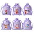 Sacchetti natalizi in raso viola con simpatiche stampe, ideali per caramelle e regali festa. - 6 pezzi/confezione / Viola chiaro