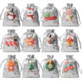 Sacchetti regalo di Natale in satin con coulisse e simpatici disegni di cartoni animati. - 12 Pezzi/Confezione / Grigio