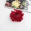 Détail de tête de fleur de chrysanthème rouge foncé artificielle pour accessoire - Fuchsia