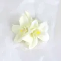 Λευκό κλιπ μαλλιών ορχιδέας, 3-λουλουδο boho αξεσουάρ μαλλιών για γυναίκες στην άνοιξη. - Μπεζ