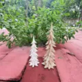 Outdoor resin Christmas tree ornaments set, decorative garden statues for holiday courtyard decor. - Green Set of 2