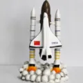 Space shuttle model toy resin desktop ornament rocket spacecraft decoration length 7cm height 11cm - China Flag