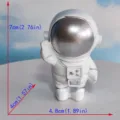 Resin astronaut figurine desktop decoration cute space man ornament for birthday cake gift - Silver