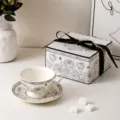 Juego de taza de café vintage con caja de regalo de rosas para la hora del té elegante. - 200ml / Forma de Campana