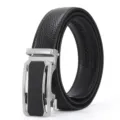 Herren schwarzer Echtledergürtel mit metallischer Automatikschließe für Freizeit Business Variante. - 115cm / Silber