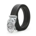 Herren schwarzer Ledergürtel mit Strass Kreuz Automatik Metall Schnalle Business Accessoire - 120cm / Silber Drehbare Schnalle