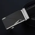 Herren Ledergürtel automatische Metallschnalle Business Freizeit schwarzer Gürtel - 115cm / Stil 2