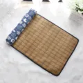 Tappetino rinfrescante in rattan per cani con cuscino a stampa gatto blu variante estiva. - S (28x38cm) / Stile giapponese blu navy