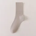 Herren gerippte Wadenlange Baumwollsocken in hellem Khaki, bequeme tägliche Variante Wahl. - Einheitsgröße / Khaki