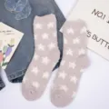 Mujer calcetines mullidos de estrella gruesos calientes invierno suave vellon coral comodo - Talla única / Beige