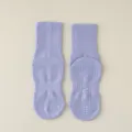Lavender non-slip yoga socks for women, mid-calf cotton pilates fitness socks with grips. - One Size / Purple