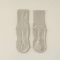 Chaussettes de yoga antidérapantes mi-hautes pour femmes, picots en silicone, coton confortable. - Taille unique / Kaki