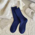 Chaussettes en laine unies pour femmes, douces chaussettes d'hiver chaudes en cachemire. - Bleu Marine