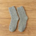 Herren Winter dicke Wolle mittelhoch warme Socken in Grau Melange, kuschelige Strickkleidung. - Einheitsgröße / Armeegrün
