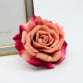 Künstliche Samt Rosenblüte 15cm Kopf für Hochzeit Heimdekor Fotografie Deko Requisite - Fuchsia