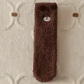 Braune Plüsch flauschige Socken mit süßen Bärenohren, warme Winter-Haus-Schlaf-Socken Variante. - Einheitsgröße / Dunkelbraun