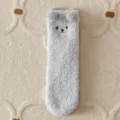 Calzini morbidi in pile corallo grigio con orso carino inverno caldo spesso da casa - Taglia unica / Grigio