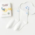 Chaussettes mi-hautes en coton blanc pour femmes avec joli design brodé de sourire bleu, style printemps. - Taille unique / Bleu Or
